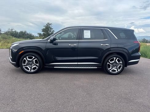 Used 2024 Hyundai Palisade Limited FWD image 9
