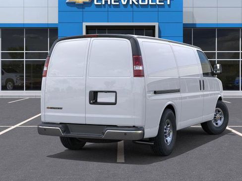 New 2026 Chevrolet Express 2500 image 4