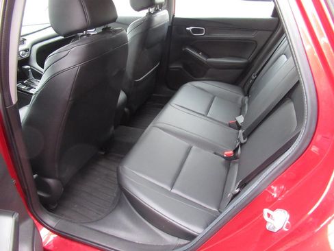 Used 2023 Acura Integra Base 4dr Liftback image 16