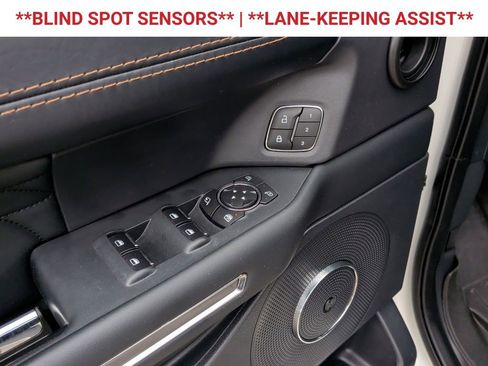 Used 2022 Ford Expedition Platinum RWD image 12