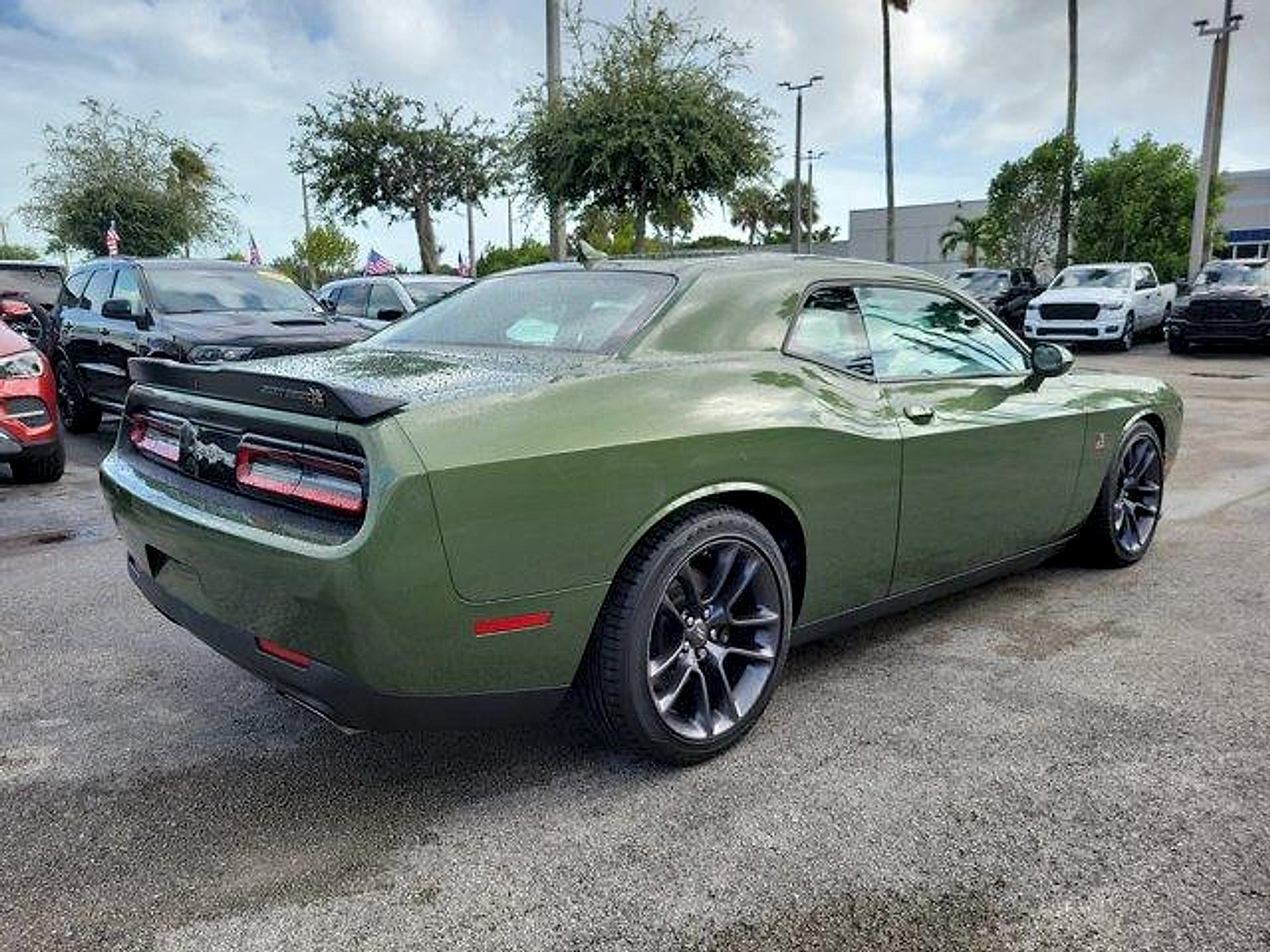 Used 2023 Dodge Challenger R/T Scat Pack w/ Plus Package RWD image 7