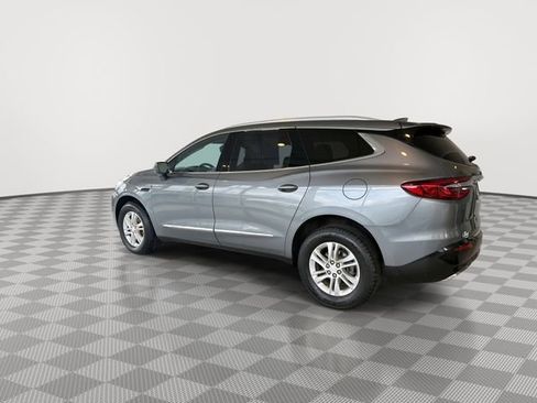 Used 2019 Buick Enclave Essence image 7