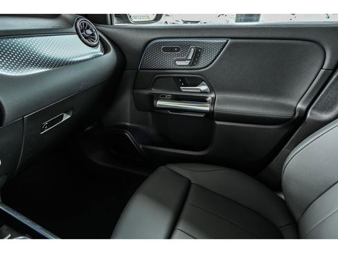 Certified 2026 Mercedes-Benz GLA 250 4MATIC image 17