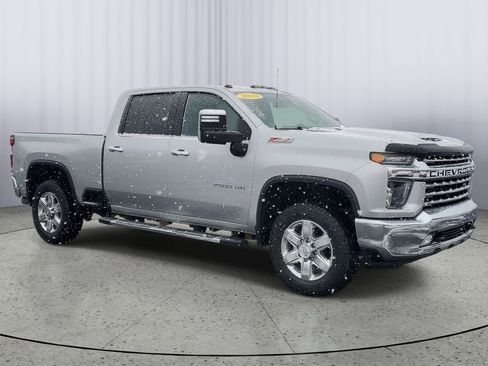 Used 2020 Chevrolet Silverado 2500 LTZ w/ LTZ Plus Package image 2