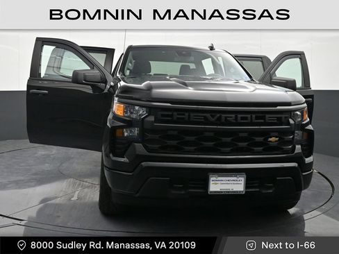 Used 2022 Chevrolet Silverado 1500 Custom image 42