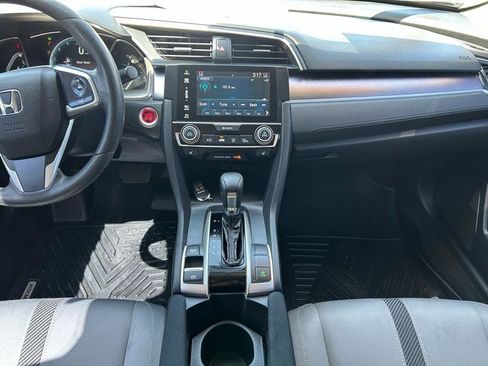 Used 2017 Honda Civic EX-T image 11