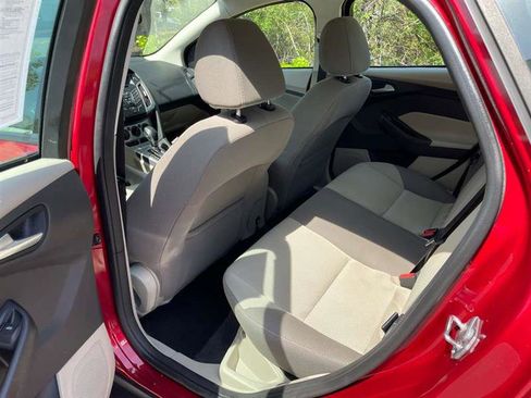 Used 2014 Ford Focus SE image 61