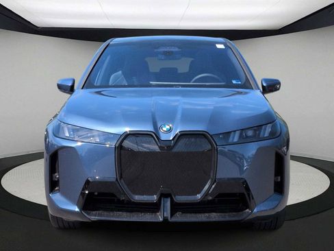 New 2026 BMW iX xDrive45 image 3