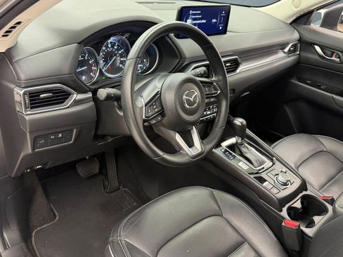 Used 2025 MAZDA CX-5 AWD 2.5 S w/ Preferred Package image 3