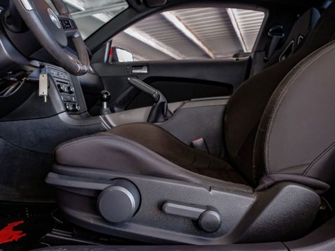 Used 2012 Ford Mustang Boss 302 w/ Boss 302 Accessory Pkg image 26