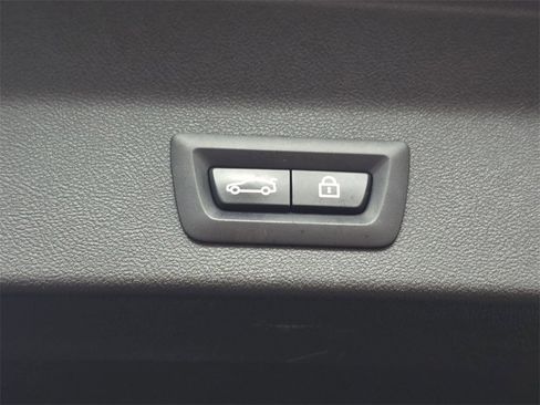 Used 2020 BMW X3 xDrive30i w/ Convenience Package image 16