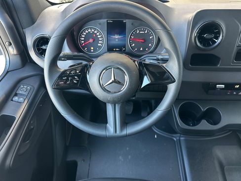New 2025 Mercedes-Benz Sprinter 2500 image 13