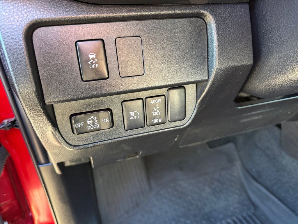 Used 2023 Toyota Tacoma TRD Sport AWD/4WD image 27