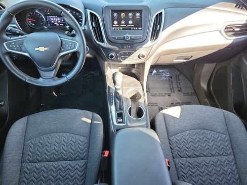 Used 2023 Chevrolet Equinox LT image 16