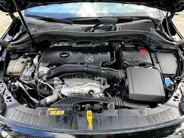 Used 2023 Mercedes-Benz GLA 250 4MATIC image 11