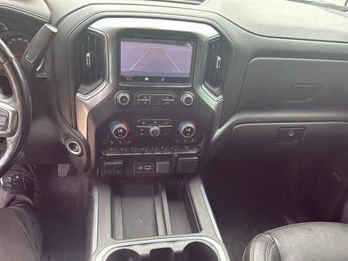Used 2019 Chevrolet Silverado 1500 LTZ w/ LTZ Premium Package AWD/4WD image 7