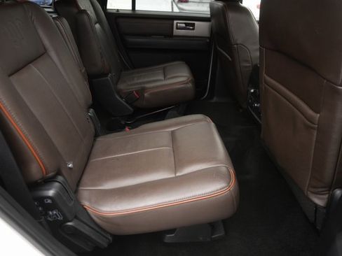 Used 2017 Ford Expedition King Ranch image 17