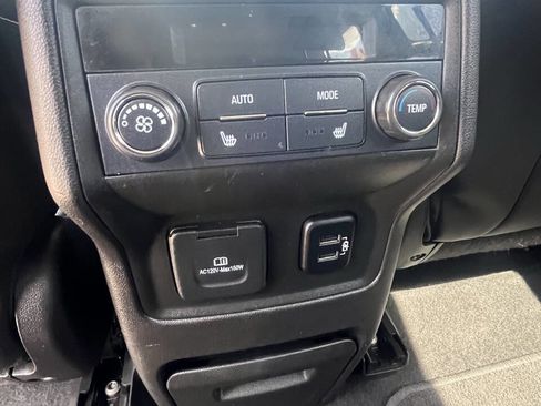 Used 2017 GMC Acadia SLT AWD/4WD image 22