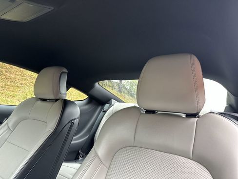 Used 2024 Ford Mustang GT Premium image 25