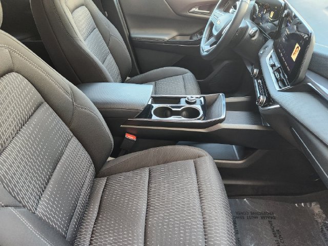 Used 2026 Chevrolet Equinox LT FWD image 19