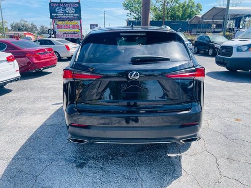 Used 2018 Lexus NX 300 FWD image 10