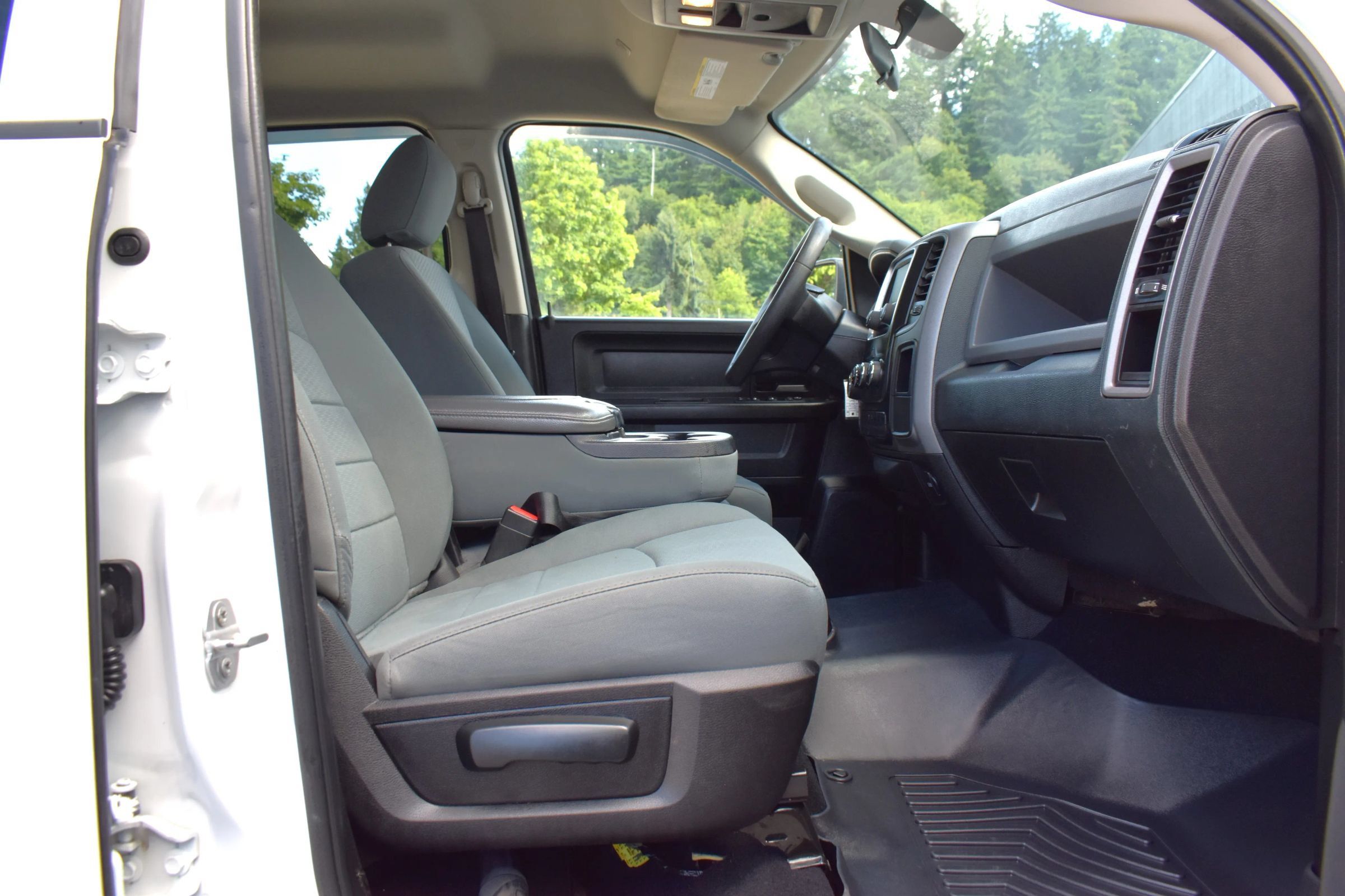 Used 2019 RAM 1500 Tradesman w/ Tradesman SXT Package AWD/4WD image 55