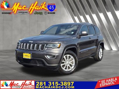 Used 2021 Jeep Grand Cherokee Laredo w/ Security & Convenience Group