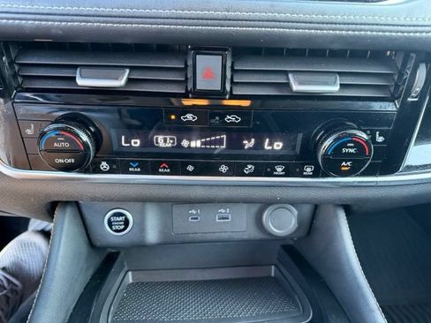 Used 2023 Nissan Rogue SL w/ SL Premium Package AWD/4WD image 29