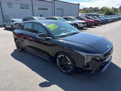 New 2026 Kia K4 EX w/ GT-Line Premium Package