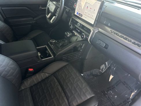 Used 2024 Toyota Tacoma TRD Sport w/ TRD Sport Premium Package AWD/4WD image 14