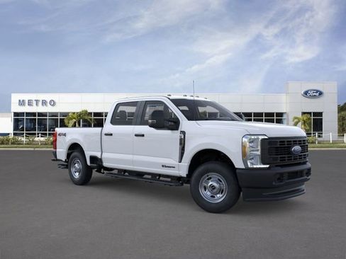 New 2026 Ford F250 XL AWD/4WD image 7