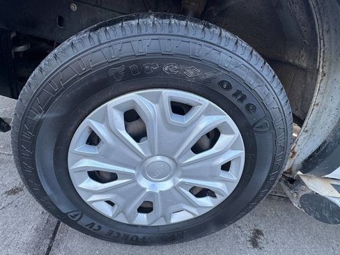 Used 2017 Ford Transit 250 130 Low Roof w/ Exterior Upgrade Package image 23