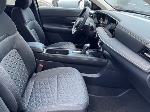 New 2026 Nissan Kicks SV image 16