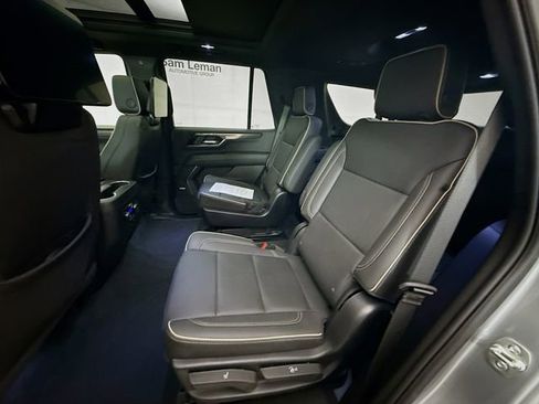 Used 2025 GMC Yukon Elevation w/ Elevation Premium Package image 28