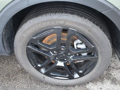 Used 2025 Kia Telluride SX X-Line AWD/4WD image 11