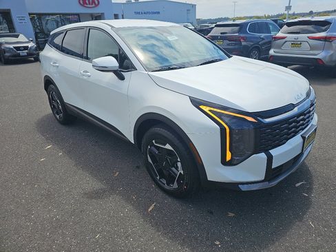 New 2026 Kia Sportage S image 7