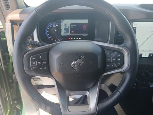 Used 2023 Ford Bronco Outer Banks image 14