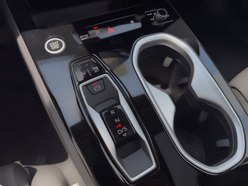 New 2026 Audi A6 Premium Plus AWD/4WD image 25