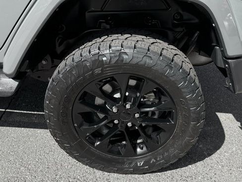 Used 2021 Jeep Wrangler Unlimited Sahara w/ Cold Weather Group image 9