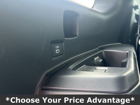 Used 2024 Lexus GX 550 w/ Accessory Package (Z1) image 26