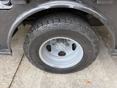 Used 2016 Chevrolet Silverado 3500 W/T image 35