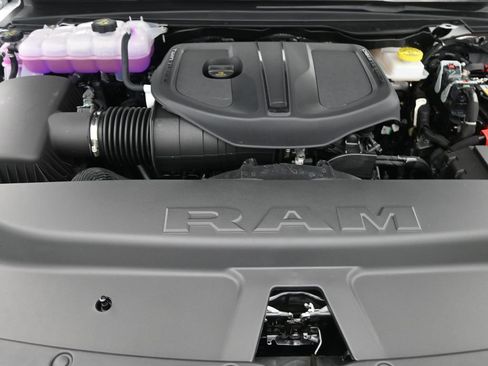 New 2026 RAM 1500 Big Horn AWD/4WD image 22