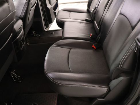 Used 2017 RAM 1500 Laramie w/ Convenience Group image 12