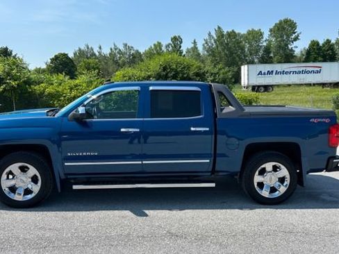 Used 2017 Chevrolet Silverado 1500 LTZ w/ High Desert Package AWD/4WD image 6