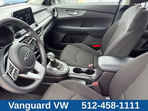 Used 2021 Kia Forte LXS FWD image 10