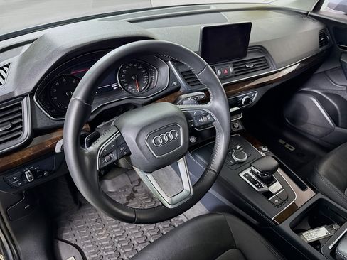 Used 2019 Audi Q5 2.0T Premium w/ Convenience Package image 12