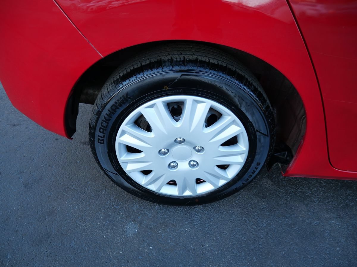 Used 2015 Honda Fit LX image 36