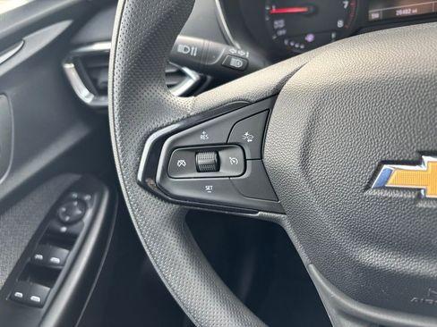 Used 2023 Chevrolet TrailBlazer LT w/ Convenience Package image 31