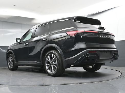 Used 2023 INFINITI QX60 Luxe w/ Cargo Package FWD image 30
