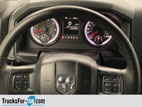 Used 2018 RAM 1500 Classic SLT image 14